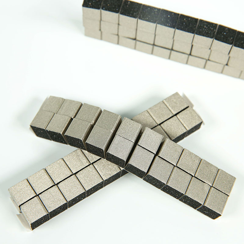 High Reliability Corrosion Resistance EMI shielding Conductive Gasket Foam